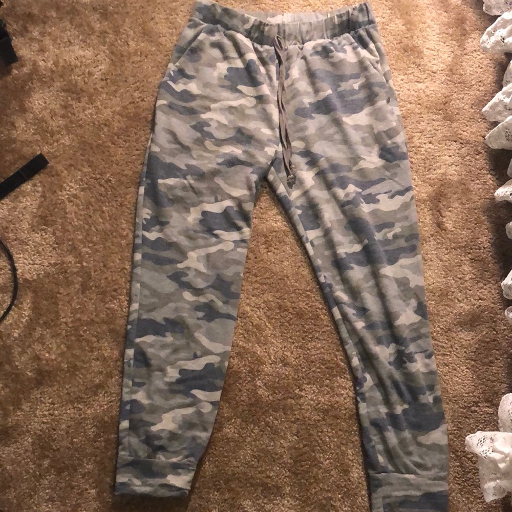 Army joggers